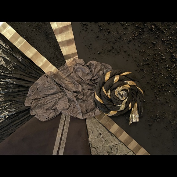 The Black Sun - Picture 6 of 7